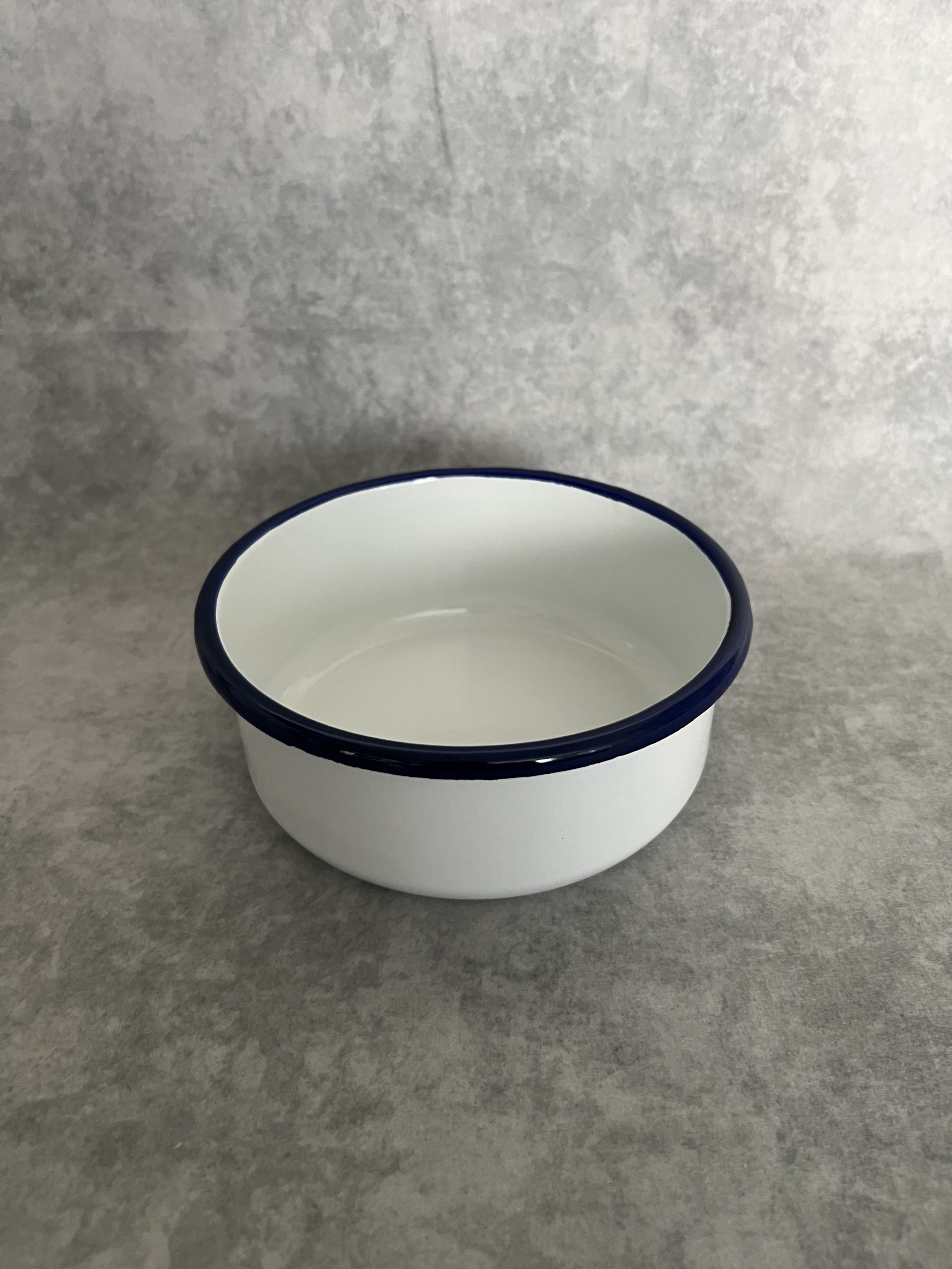 Emaille Bakje - 12/6 cm w/b